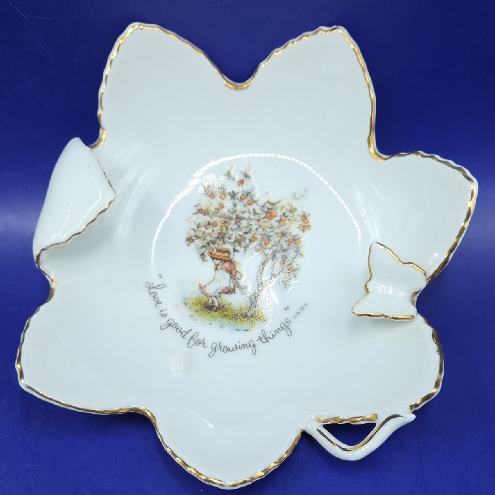 Hollie Hobbie Yrinket Candy Dish 1973